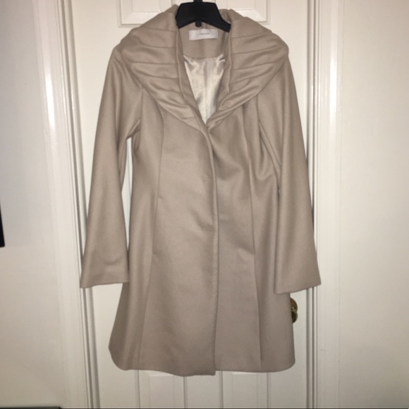 T Tahari Jackets & Blazers - NWOT -  T Tahari - Coat